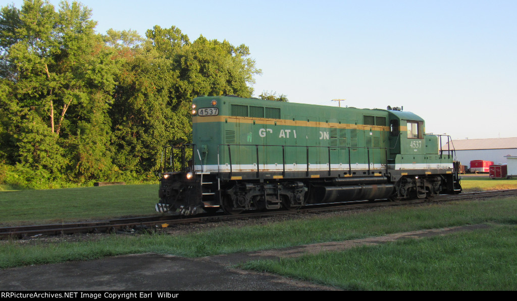 Ohio South Central Railroad (OSCR) 4537